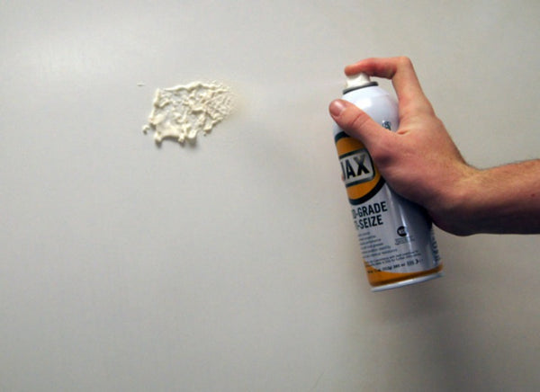 jax-anti-seize-aerosol-in-use